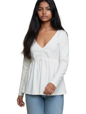 Hollister White V-Neck Long Sleeve Peplum Top